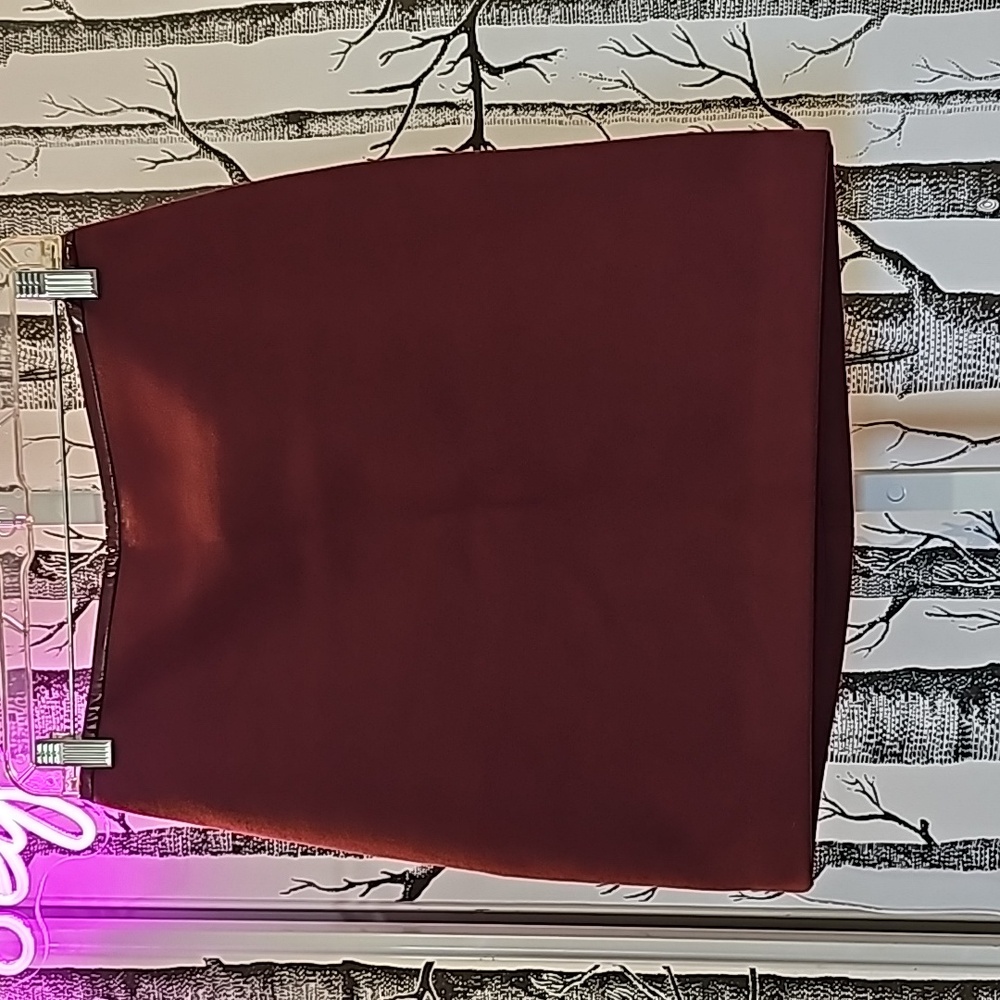 White House Black Market Pencil Mini Skirt - Size 0